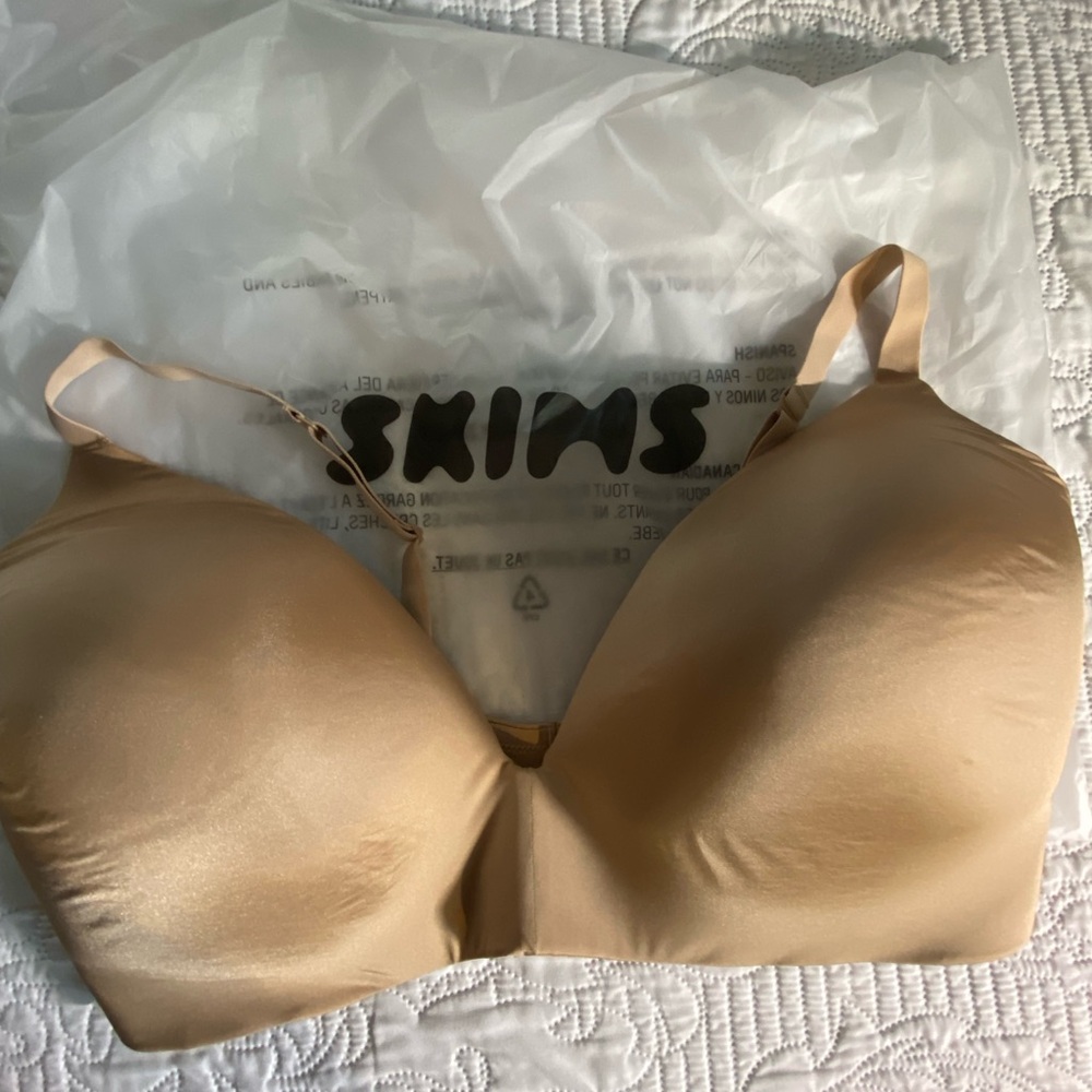 SKIMS Tan Women's Bra
